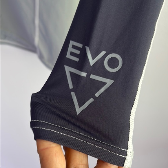 Gray Swim Rash Guard - Picture 3 of 11